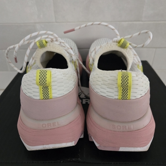 Sorel Kinetic Impact Lace-Up Chunky Sneaker White Eraser Pink Size 8 - Picture 6 of 7